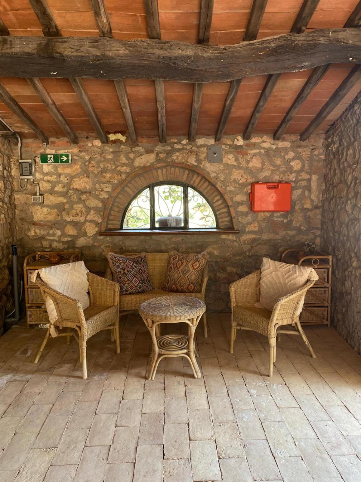 Hotel Il Pietreto Colle Val D'Elsa Luaran gambar
