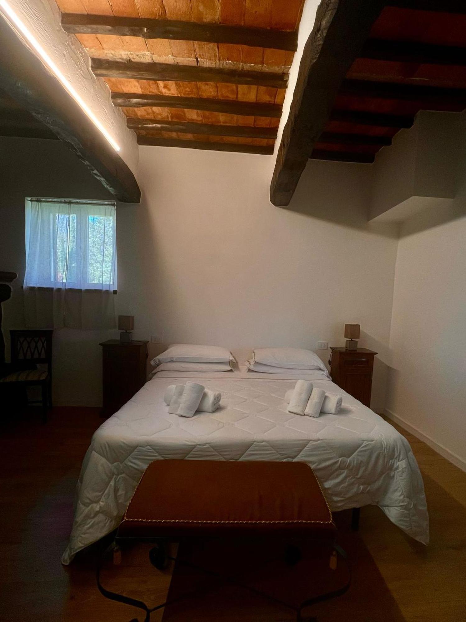 Hotel Il Pietreto Colle Val D'Elsa Luaran gambar