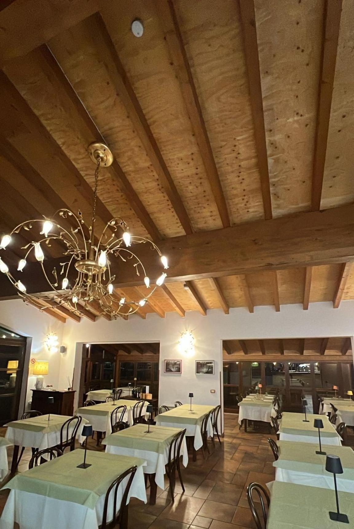 Hotel Il Pietreto Colle Val D'Elsa Luaran gambar