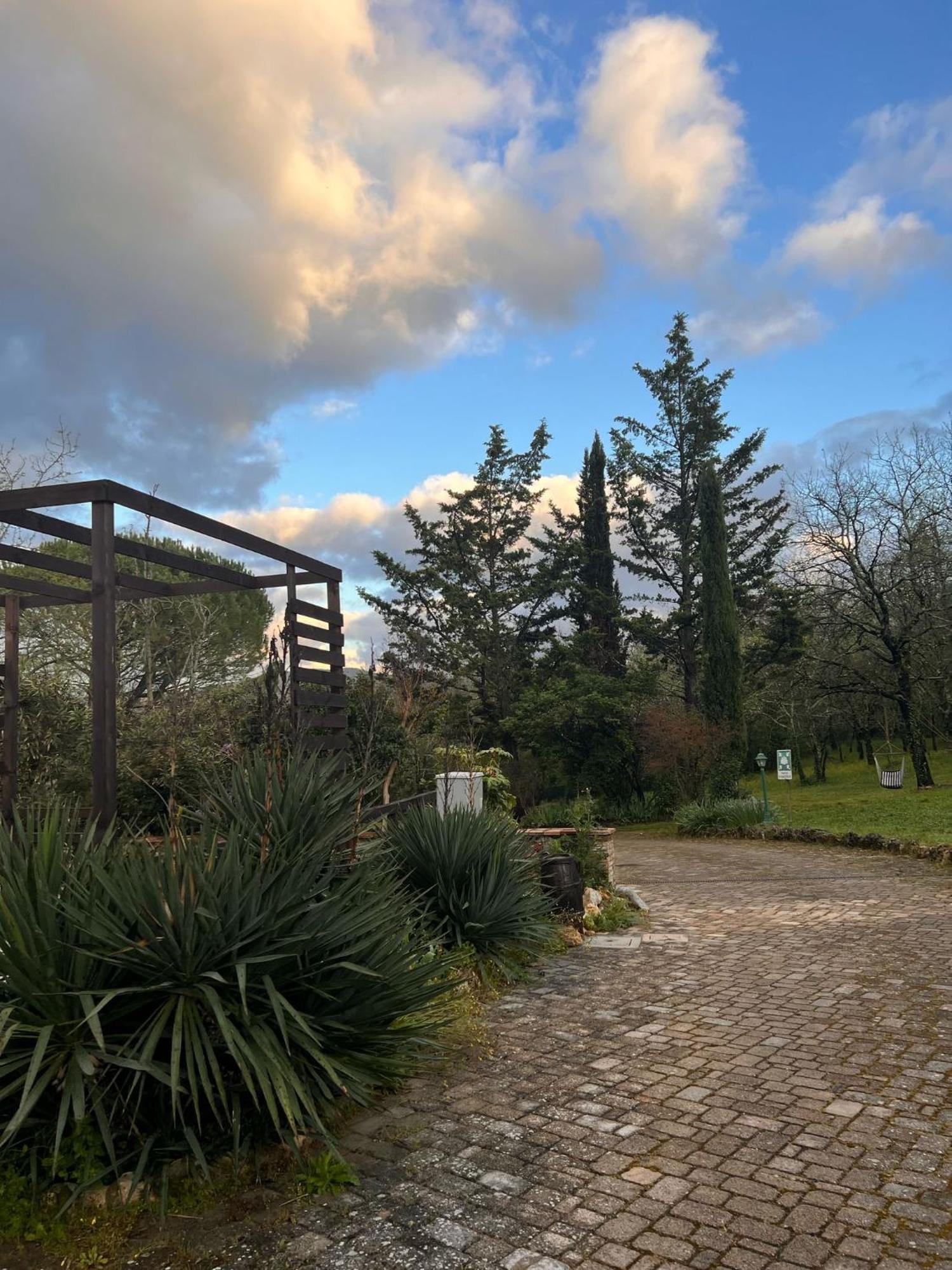 Hotel Il Pietreto Colle Val D'Elsa Luaran gambar