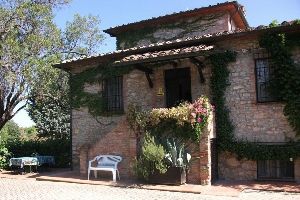Hotel Il Pietreto Colle Val D'Elsa Luaran gambar